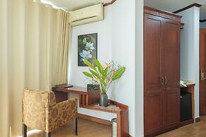 Sunset Westlake Hanoi Hotel