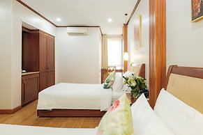 Sunset Westlake Hanoi Hotel