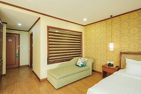 Sunset Westlake Hanoi Hotel