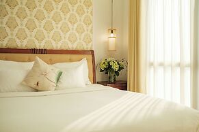 Sunset Westlake Hanoi Hotel