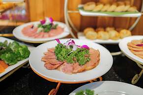 Sunset Westlake Hanoi Hotel