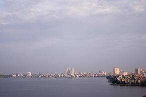 Sunset Westlake Hanoi Hotel