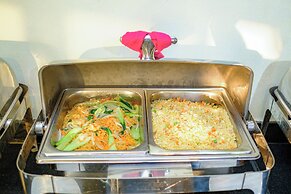 Sunset Westlake Hanoi Hotel