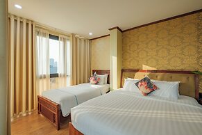 Sunset Westlake Hanoi Hotel