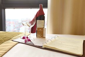 Sunset Westlake Hanoi Hotel