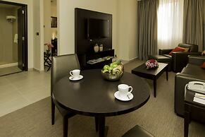 The Royal Riviera Hotel