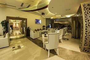 The Royal Riviera Hotel