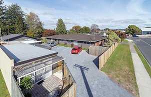 Red Rock Thermal Motel