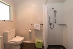 Red Rock Thermal Motel