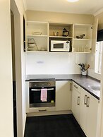 Red Rock Thermal Motel