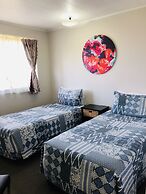 Red Rock Thermal Motel