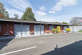 Red Rock Thermal Motel