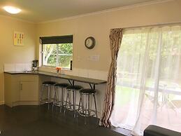 Red Rock Thermal Motel