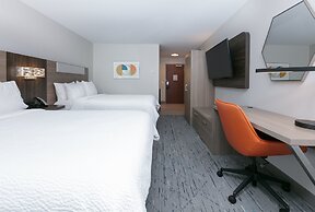 Holiday Inn Express Hotel & Suites Minneapolis SW - Shakopee, an IHG H