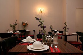 Hotel Pension Baron am Schottentor