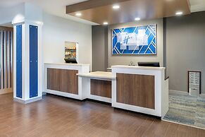 Holiday Inn Express & Suites Colorado Springs First & Main by IHG