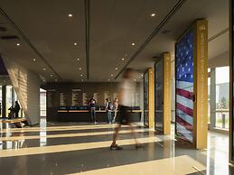 Holiday Inn Express & Suites Colorado Springs First & Main by IHG