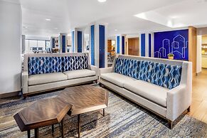 Holiday Inn Express & Suites Colorado Springs First & Main by IHG