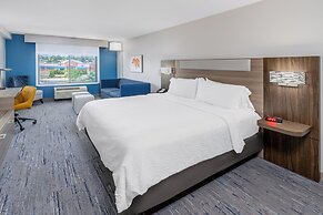 Holiday Inn Express & Suites Colorado Springs First & Main by IHG