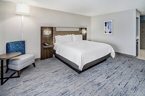 Holiday Inn Express & Suites Colorado Springs First & Main by IHG