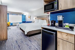 Holiday Inn Express & Suites Colorado Springs First & Main by IHG