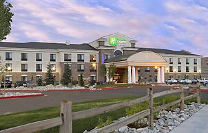 Holiday Inn Express & Suites Colorado Springs First & Main by IHG