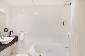 Boulevard on Beaumont