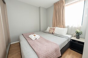 Boulevard on Beaumont