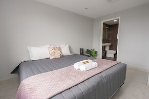 Boulevard on Beaumont