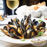 Embassy Suites by Hilton Savannah Historic District