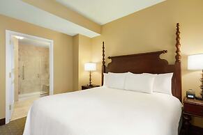Embassy Suites by Hilton Savannah Historic District