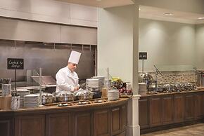 Embassy Suites by Hilton Savannah Historic District