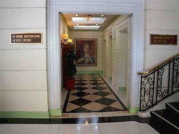 Tiara Oriental Hotel