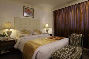 Tiara Oriental Hotel