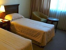 Tiara Oriental Hotel