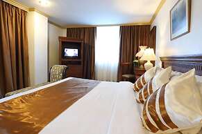 Tiara Oriental Hotel