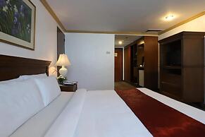 Tiara Oriental Hotel