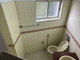 Hotel Preethi Palace