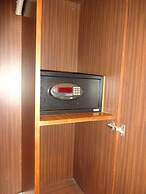 Hotel Cosmopolitan Ahmedabad