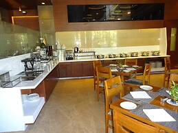 Hotel Cosmopolitan Ahmedabad