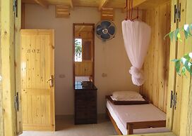 Umbi Sharks Bay Diving Village