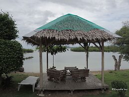 Moalboal Beach Resort