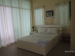 Moalboal Beach Resort