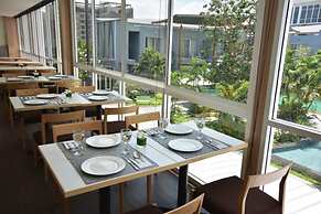 Paeva Luxury Serviced Residence