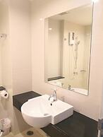 Paeva Luxury Serviced Residence