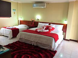 Hotel Los Algarrobos