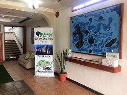 Hotel Los Algarrobos