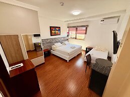 Hotel Los Algarrobos