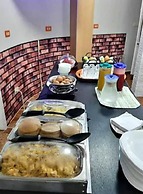 Hotel Los Algarrobos