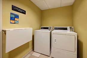 Hampton Inn & Suites Pensacola/Gulf Breeze